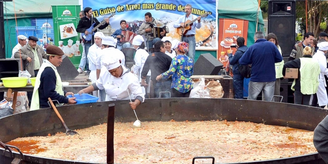 Itatí - Guiso de arroz gigante (1)