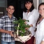 Con entrega de plantines de lapacho, se festejó el Día Mundial de la Tierra 3 08171