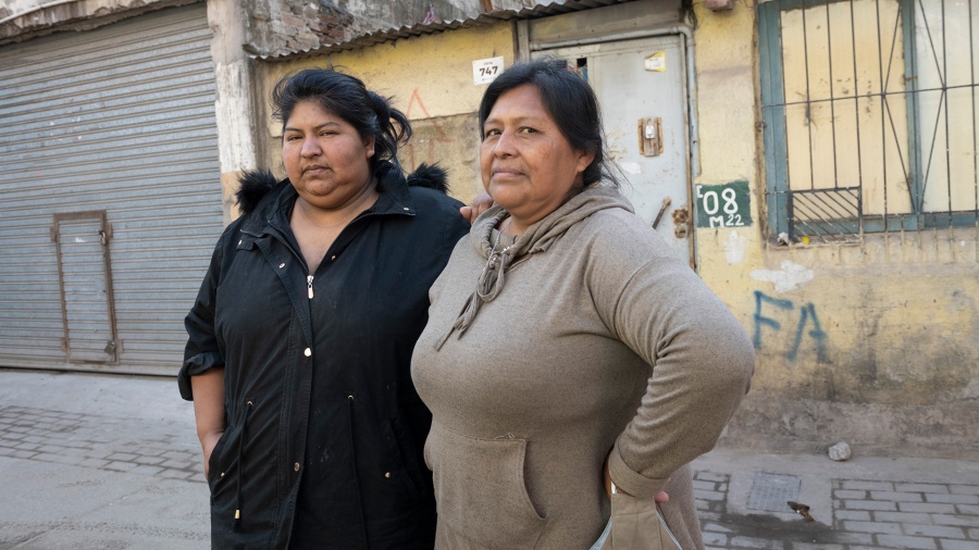 Susana Arroyo y Carmen Villafae vecinas del Barrio 31 Fotos Victoria Gesualdi