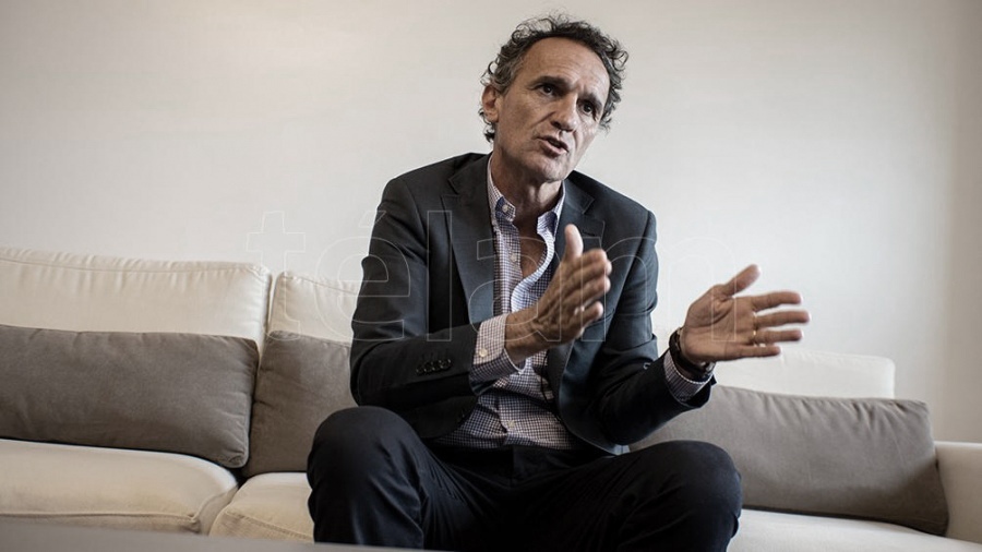 Hay una dinmica econmica que nos tiene que permitir que un plan social tenga como horizonte el trabajo dijo Katopodis Foto pepe Mateos 