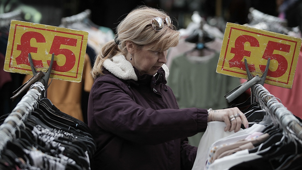 Los britnicos estn comprando ahora menos artculos no esenciales Foto AFP