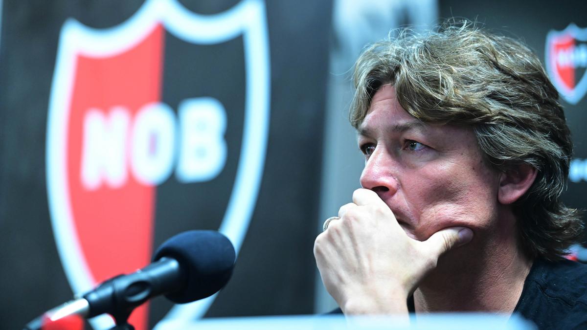 Gabriel Heinze en su presentacin como nuevo DT de Newells Foto Sebastin Granate 