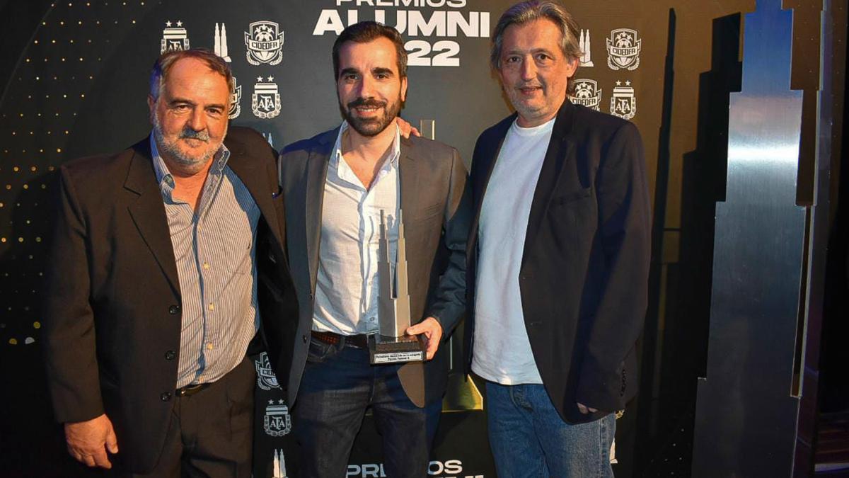 Fernando Bianculli Tlam en la entrega de los premios Alumni Foto Prensa