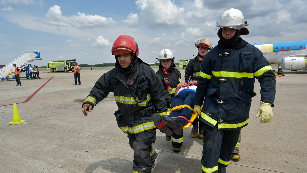 Estos simulacros forman parte del Plan de Emergencia de cada aeropuerto y son mandatarios Foto Prensa