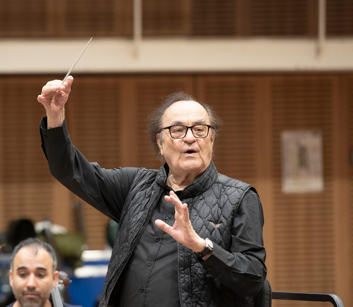 Charles Dutoit tambin estar presente 