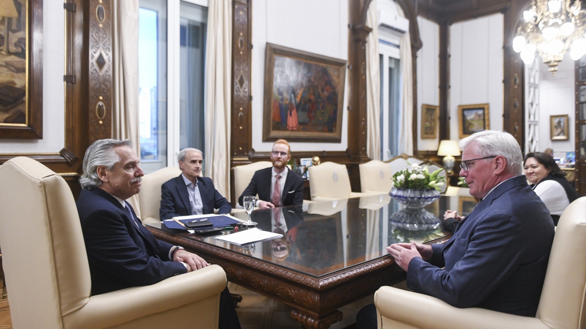 El periodista islands en la reunin con el presidente Fernndez