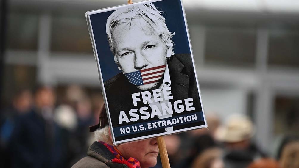 Assange est a punto de ser extraditado a los Estados Unidos