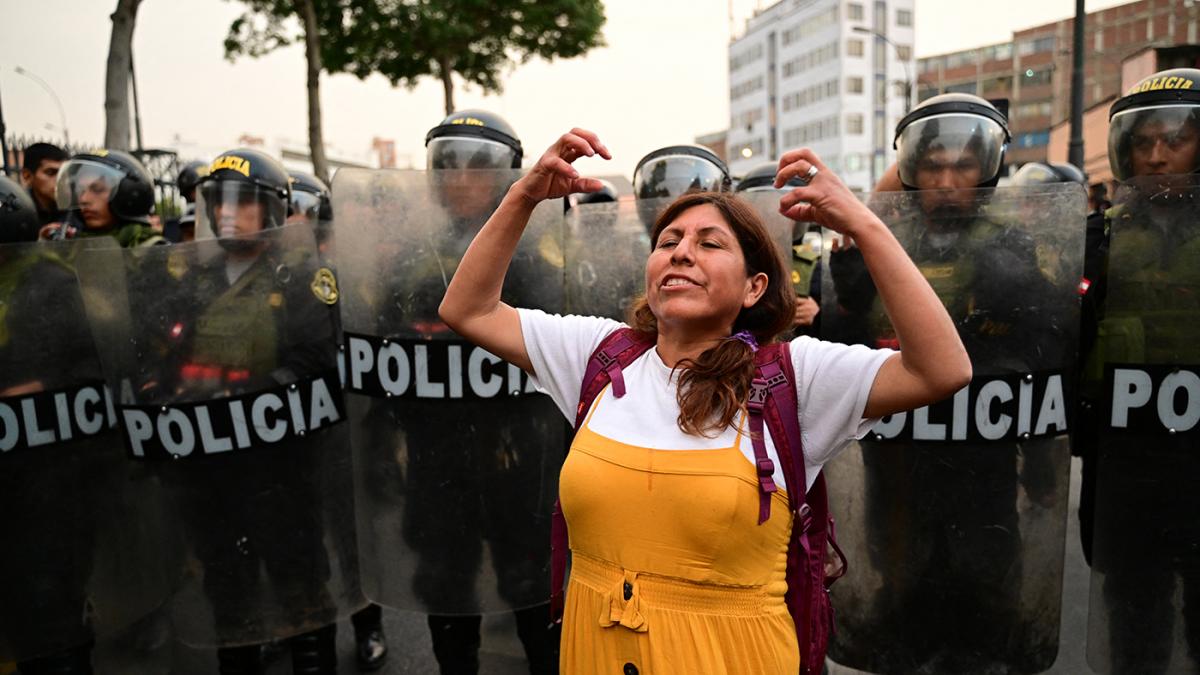 La poblacin peruana tom las calles en diferentes puntos del pas