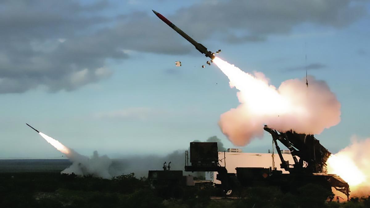 Misiles de defensa de Corea del sur sobre su par del norte Foto AFP