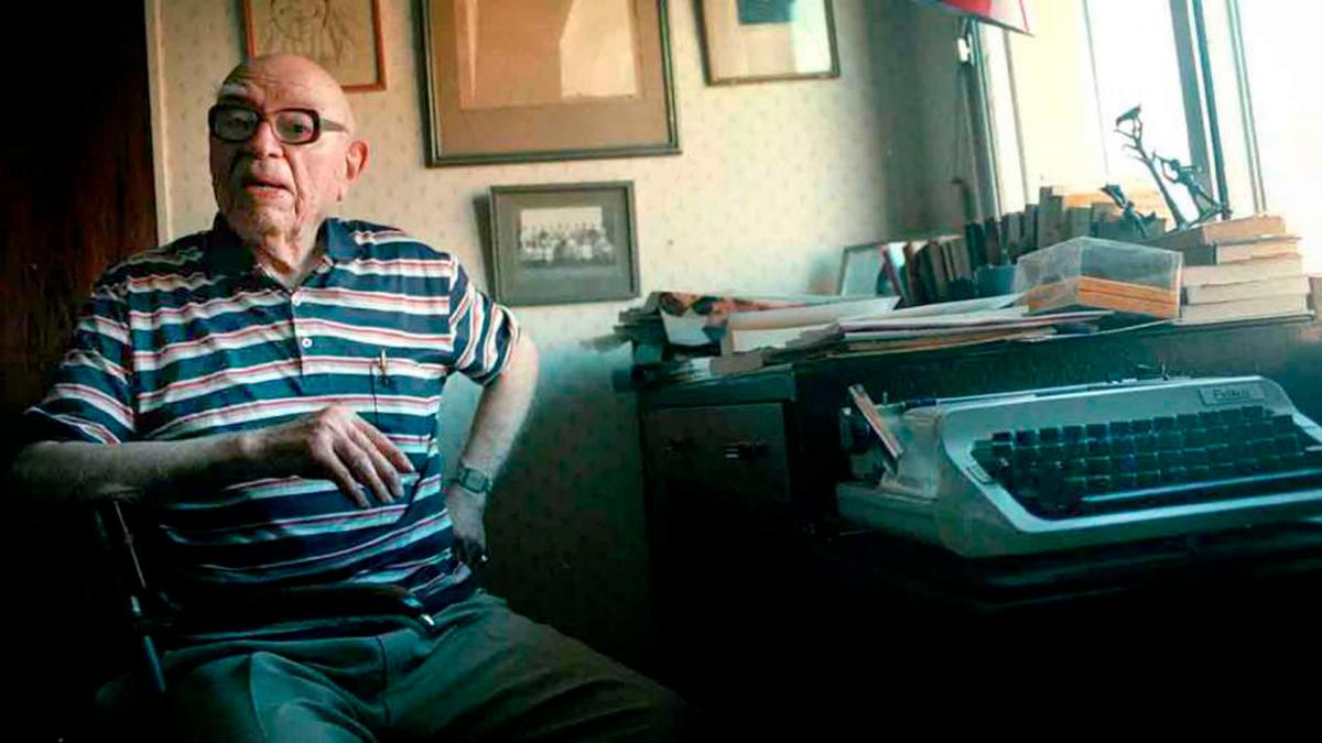El autor cordobs public ms de treinta libros y dej casi la misma cantidad de obras inditas