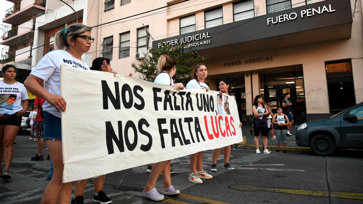 La familia de Lucas pidi por su aparicin Foto Alfredo Luna