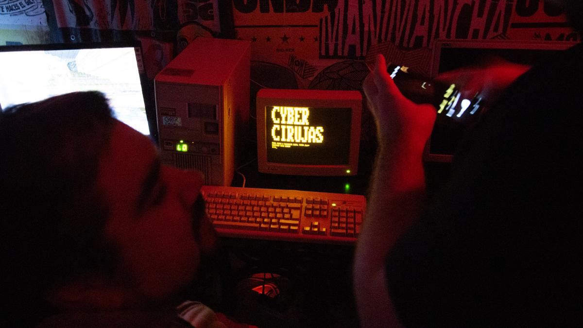 El Club de los Cybercirujas naci en Crdoba Foto Gonzalo vila
