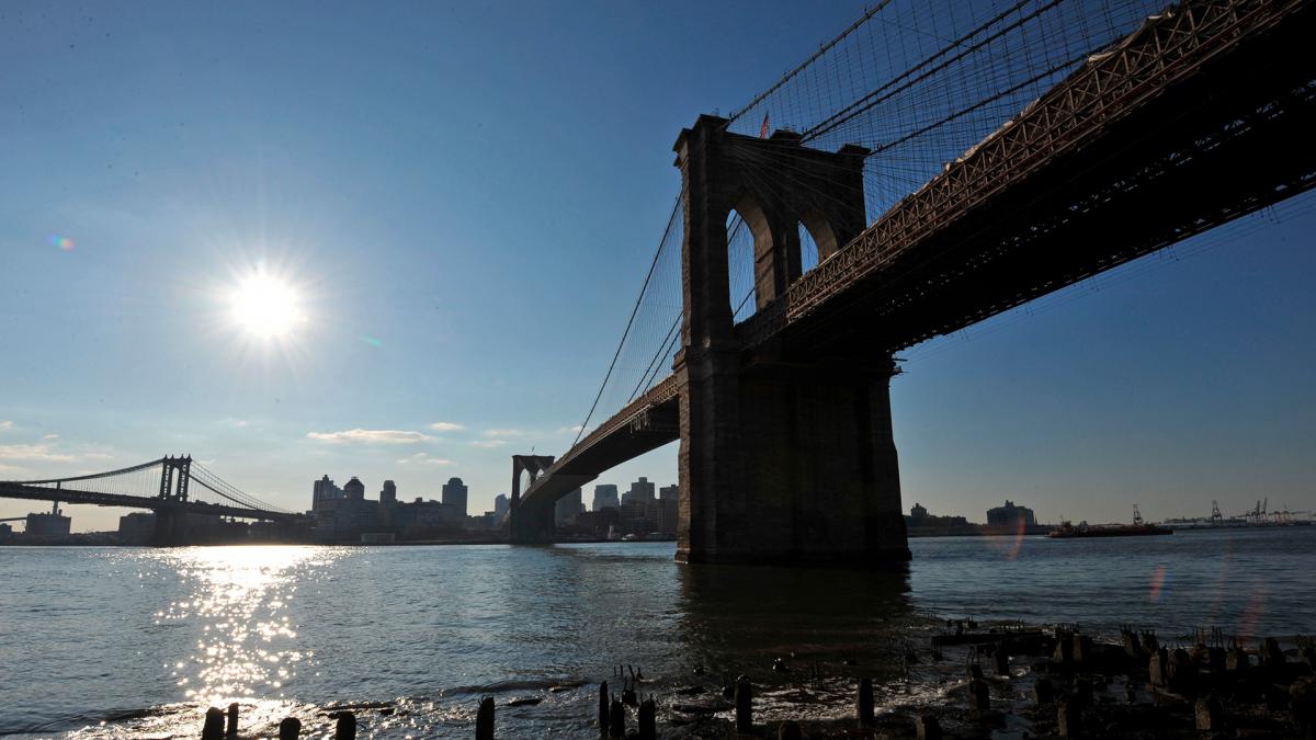 Hasta la construccin del Puente de Brooklyn se cruzaba el East River en transbordador Foto AFP