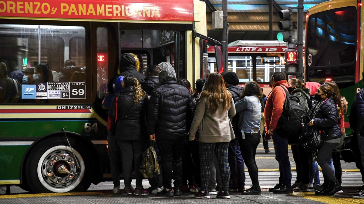 El boleto mnimo de colectivo pas a costar 5296