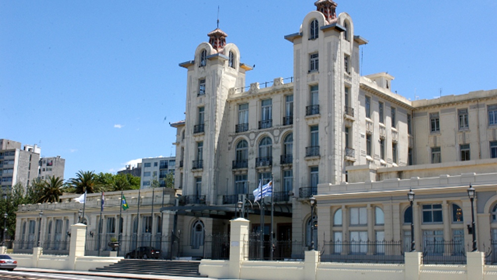 Edificio del Parlasur en Montevideo Uruguay Foto Prensa