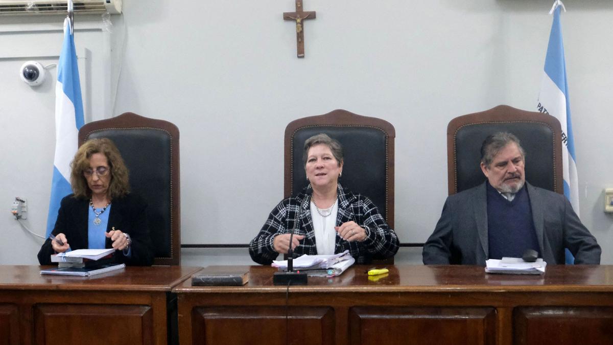 La primera jornada del debate es presidida por la jueza Ana del Carmen Figueredo con la vocala de Cynthia Godoy Prats y Ral Guern Foto Germn Pomar