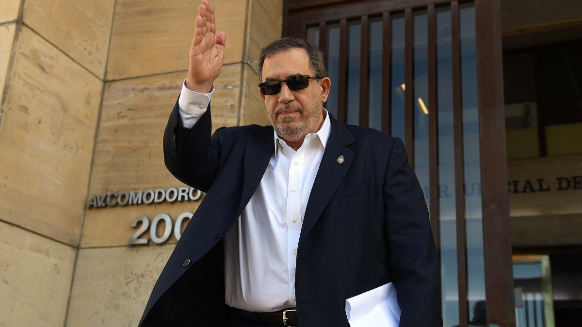 El exintegrante de LLA Carlos Maslatn motoriz las denuncias en los tribunales de Comodoro Py contra Milei por la venta de cargos Foto Alejandro Maslatn