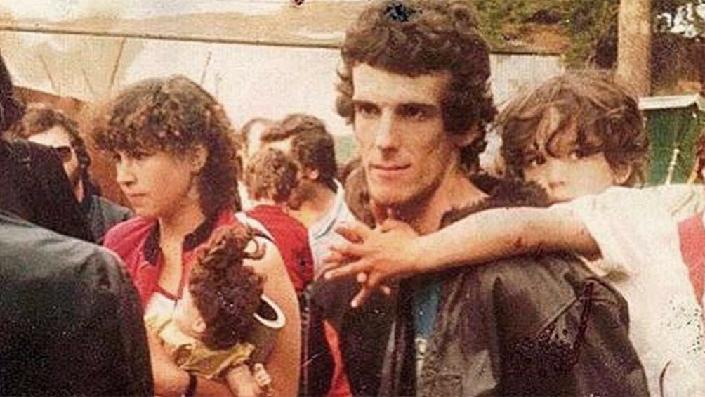 El Flaco Spinetta junto a su familia Foto archivo