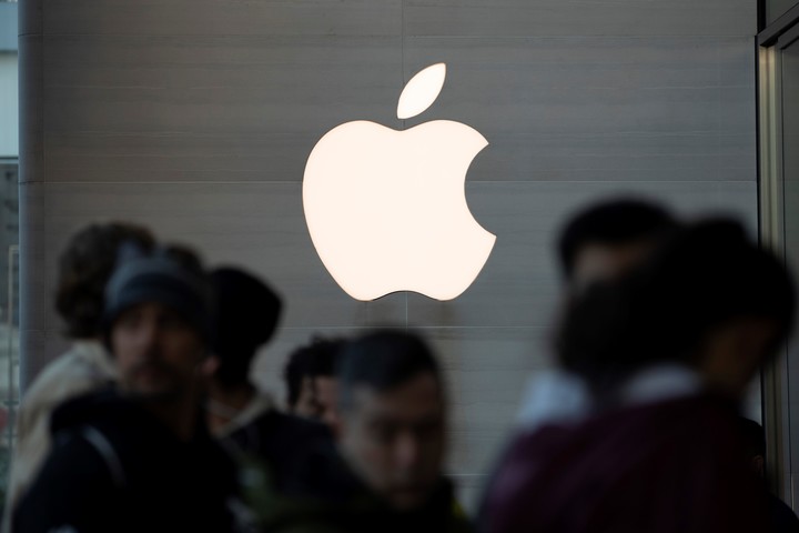 Apple demanda a todos los infractores. EFE