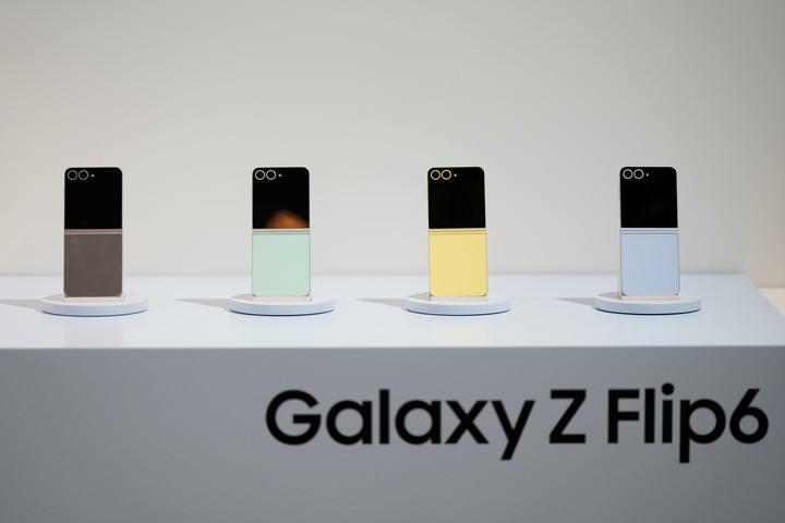 Samsung Galaxy Z Flip 6.