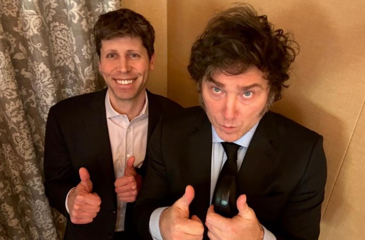 Javier Milei junto a Sam Altman, CEO de OpenAI.