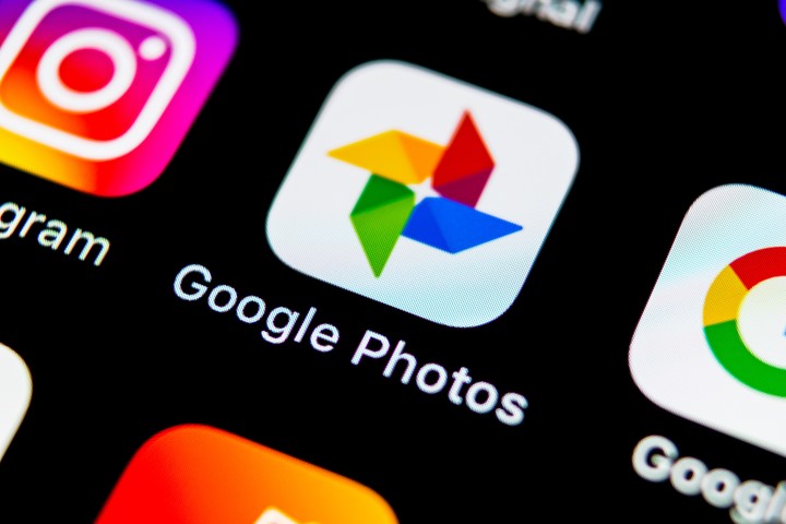 Google Photos, otra opción para recuperar fotografías del celular. Foto Shutterstock