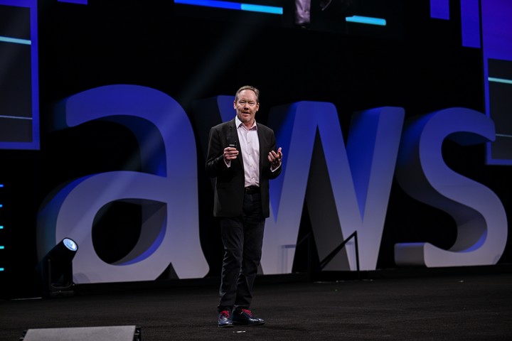 Max Petersen, VP de la división de sector público de AWS. Foto AWS