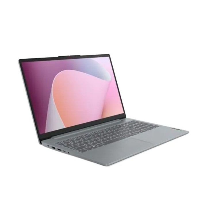 Procesador Intel Core i5-12450H, con gráficos integrados. Memoria de 8 GB y SSD de 512. $ 1.221.619.