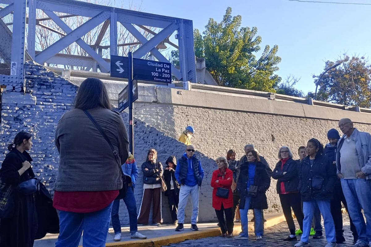 A cuatro meses de terminar las obras de un puente ahora la Ciudad quiere destruirlo y construir otro