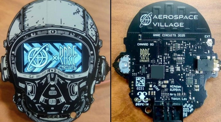 Cada espacio tiene su "badge" en DEF CON: el de la villa aeroespacial