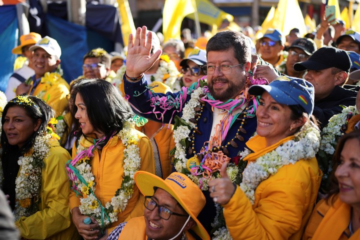 Samuel Doria Medina, el empresario que lidera las encuestas. Foto: AP/Natacha Pisarenko