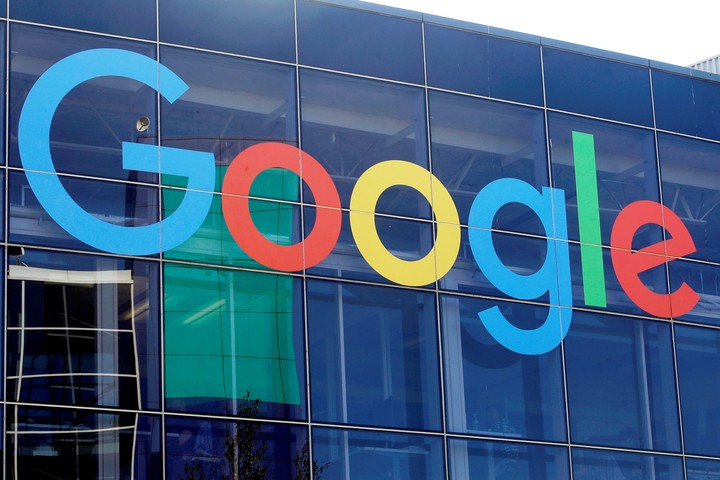 Google sigue bien arriba. AP