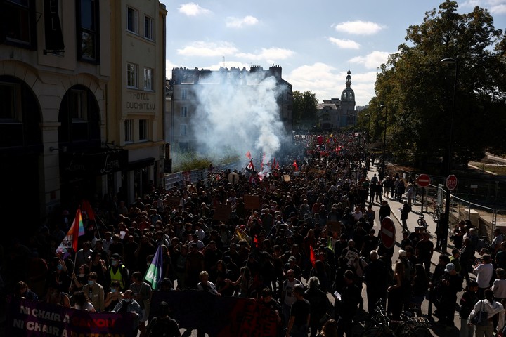 Las manifestaciones comenzaron en Marsella y en Nantes, con al menos 58 detenidos. Foto: Reuters