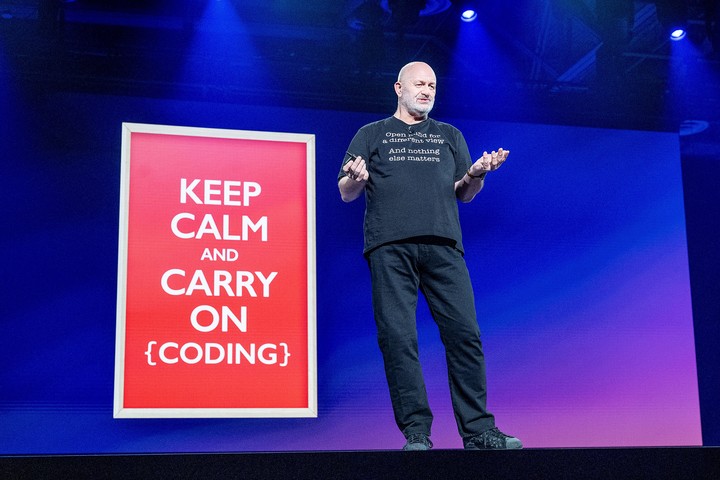 El cierre de re:Invent 2025 estuvo a cargo de Werner Vogels, CTO de Amazon. Foto: Prensa AWS