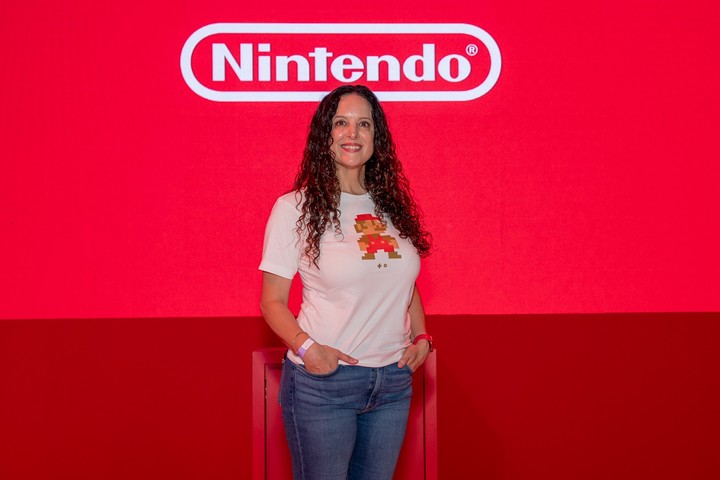 Romina Whitlock, vocera de Nintendo.