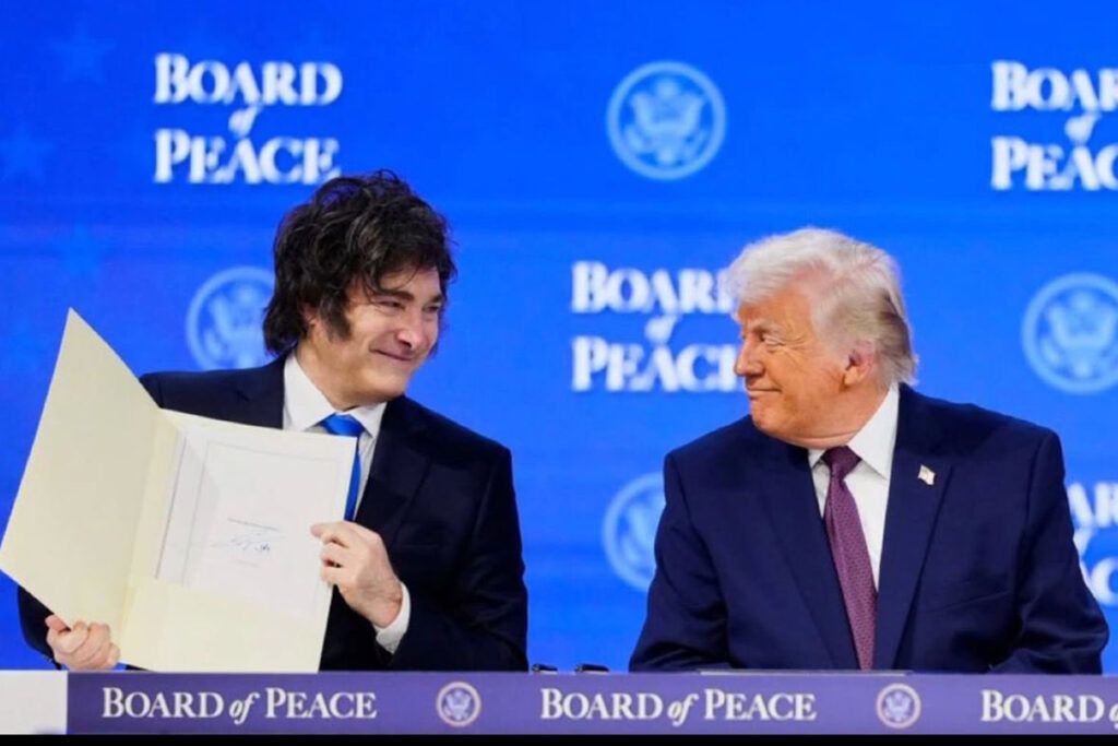 El Gobierno reivindica la intervención del puerto de Ushuaia y espera la respuesta judicial de Melella para contraatacar