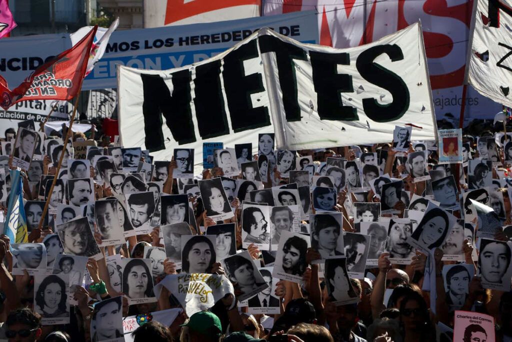 Son sin cuenta: crónica de una multitud que no va a desaparecer