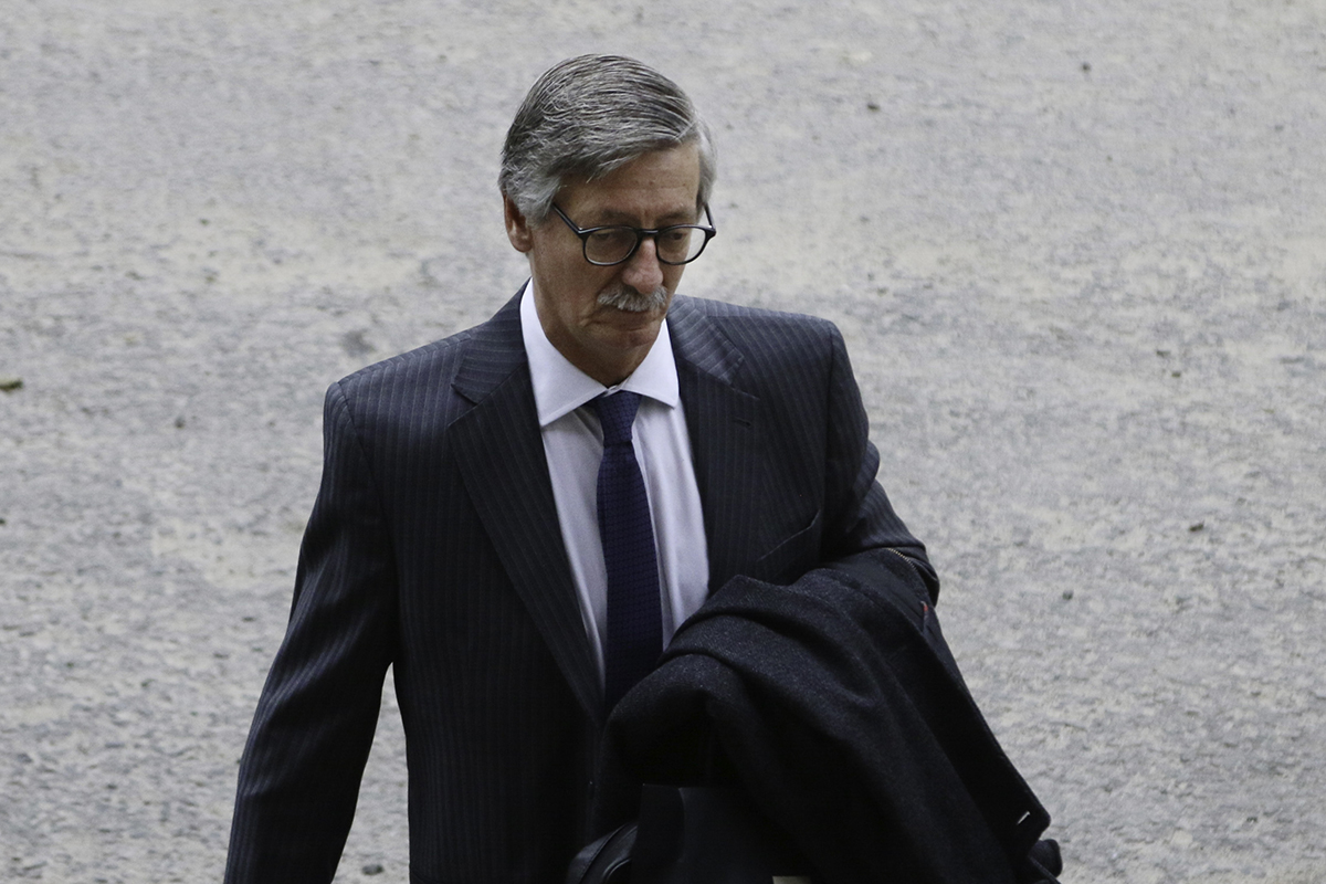 Juan Alonso presenta su libro sobre el caso $Libra: “Hay testimonios sobre aprietes realizados por agentes de EE UU” 3 Taiano