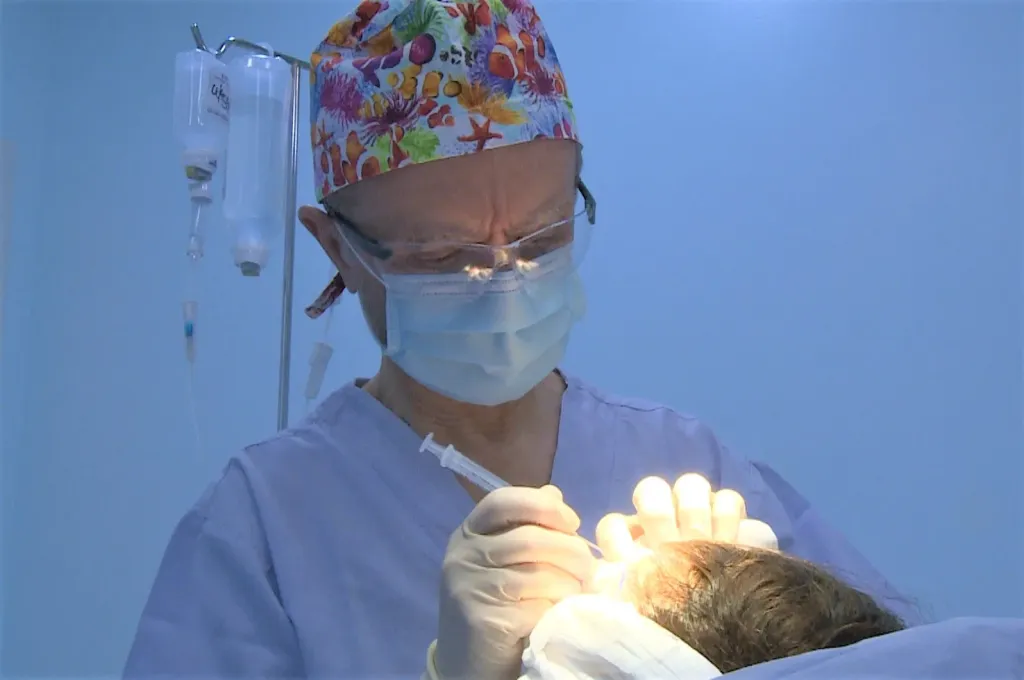 Alopecia frontal fibrosante.