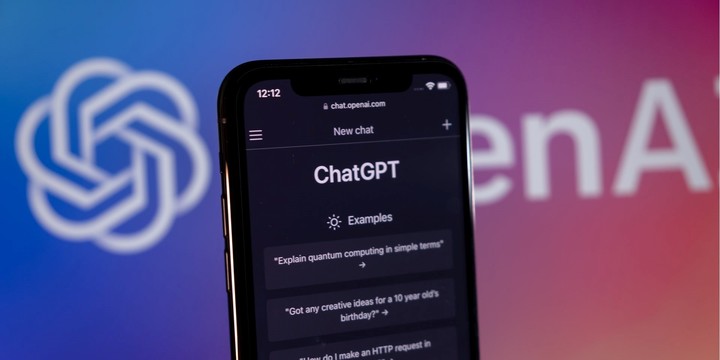 El más comprometido en esta disputa es ChatGPT.