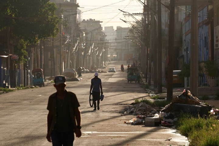El parlamento cubano aprobó una reforma liberal, el mayor cambio económico desde la Revolución. Foto: Reuters/Norlys Perez