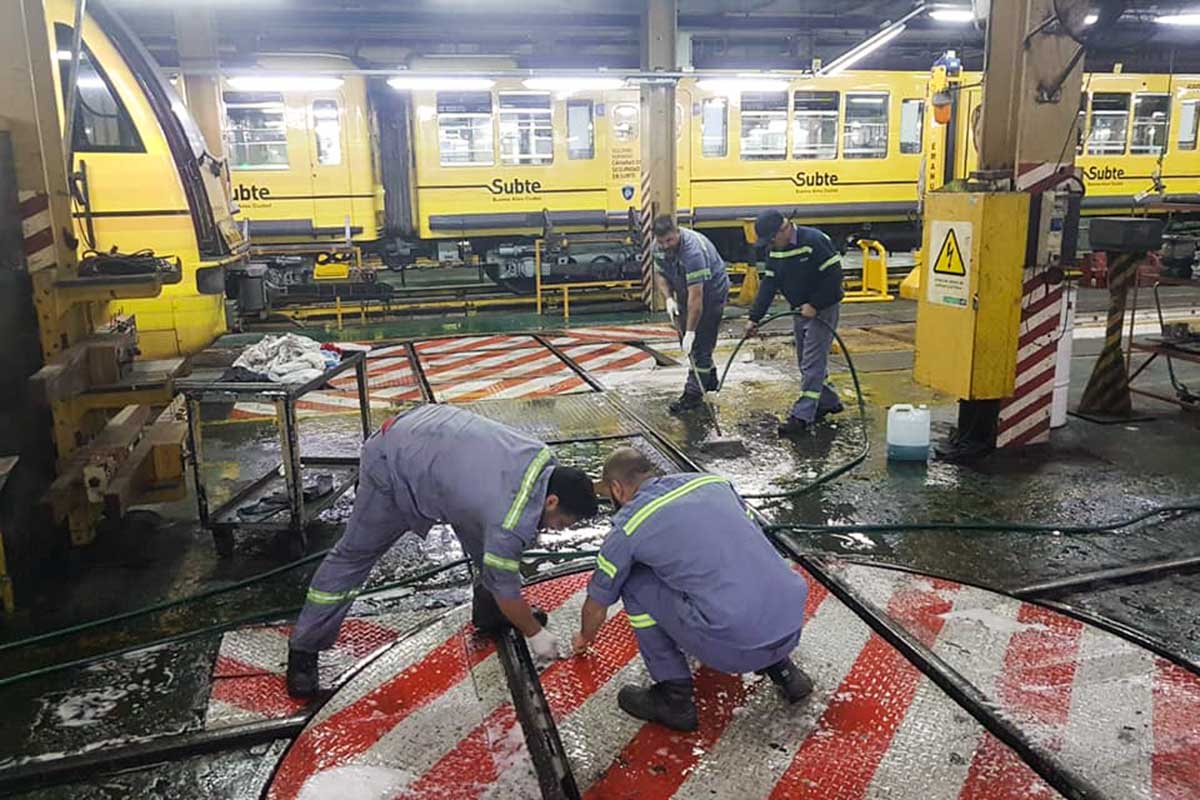 Pese a postergar dos veces la licitación, el macrismo avanza en aprobar una deuda millonaria para la Línea F 2 Pese a postergar dos veces la licitación, el macrismo avanza en aprobar una deuda millonaria para la Línea F