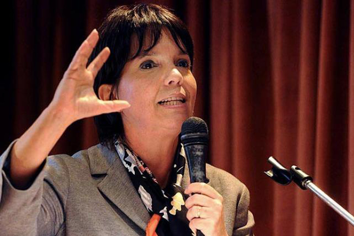 Milei se aferra a sus dogmas en la carrera por la reelección y presentó un proyecto para modificar la Carta del Banco Central
