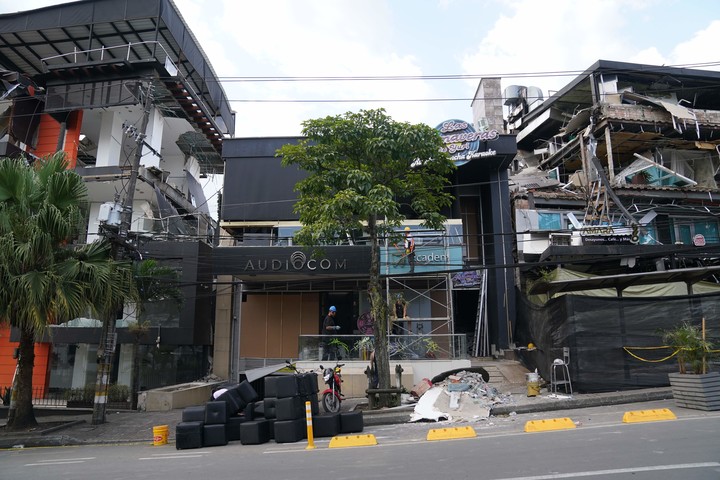 Los destrozos del terremoto en la zona rosa de Pereira. Foto: Juano Tesone/Enviado especial 