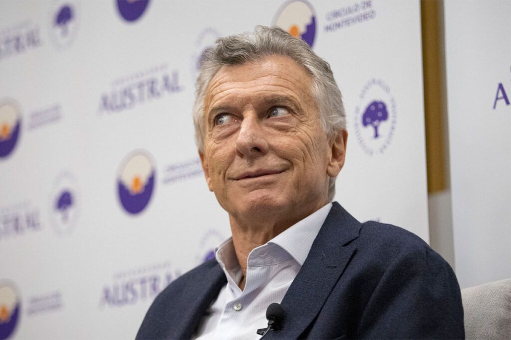 Látigo y zanahoria: La Libertad Avanza entretiene al PRO mientras delibera las bases y condiciones de la alianza con los Macri 3 Látigo y zanahoria: La Libertad Avanza entretiene al PRO mientras delibera las bases y condiciones de la alianza con los Macri