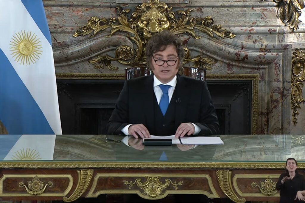 Desmalvinización: cómo se gestó la sumisión a los intereses del Reino Unido y Estados Unidos