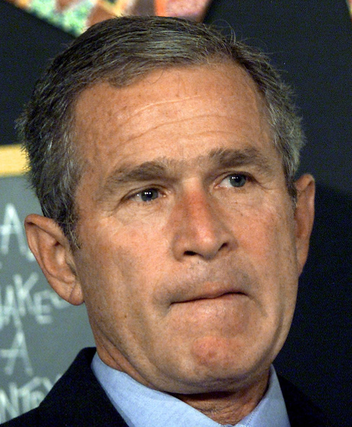 George W. Bush tras enterarse del ataque a las Torres Gemelas. Foto AFP, archivo