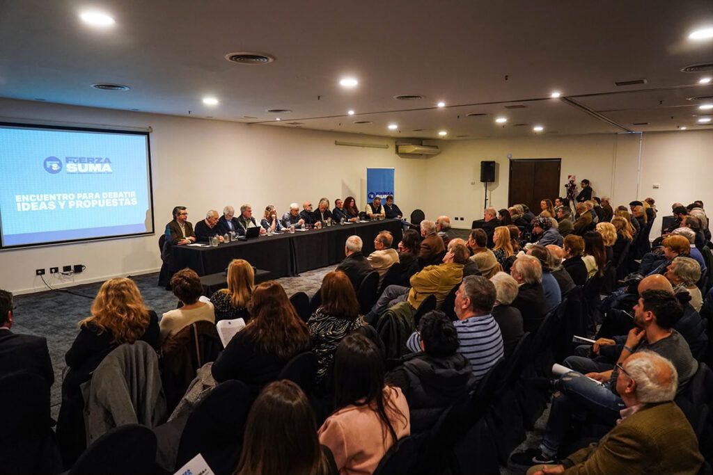 Lanzaron Fuerza Suma +, una usina de ideas para impulsar un proyecto nacional “de desarrollo con justicia social y federal”