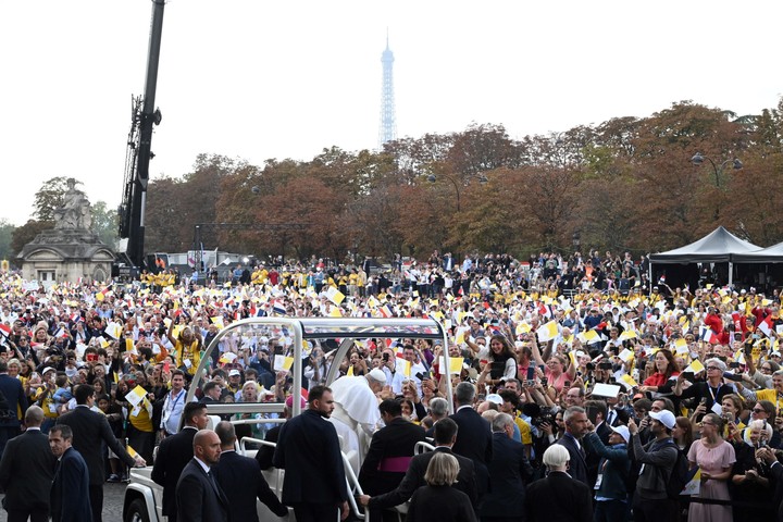 Más de 150 mil fieles asistieron a la misa del Papa. Foto: ANSA