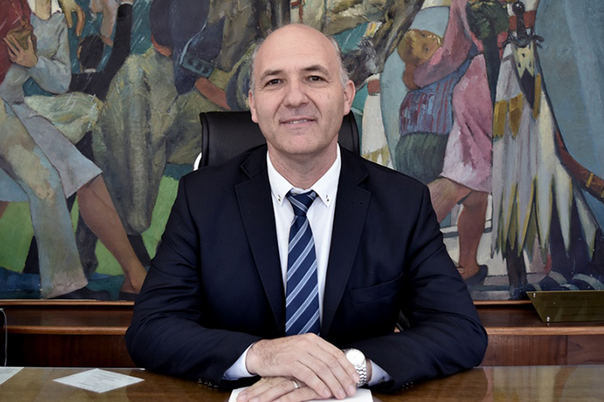 La oposición cuestionó el proyecto de Milei sobre Malvinas y dijo que trae "caballos de troya"